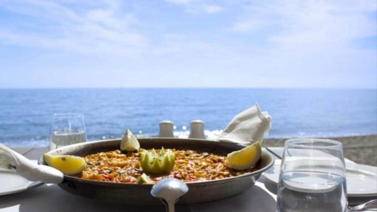 Sitio de Calahonda Mi Capricho Beachfront- 9E Apartment With Sea Views - Costa Del Sol מראה חיצוני תמונה