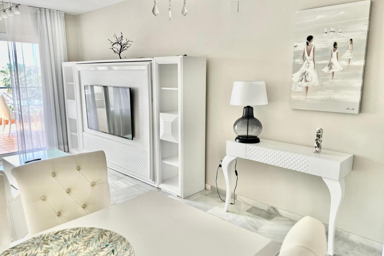 Sitio de Calahonda Mi Capricho Beachfront- 9E Apartment With Sea Views - Costa Del Sol מראה חיצוני תמונה