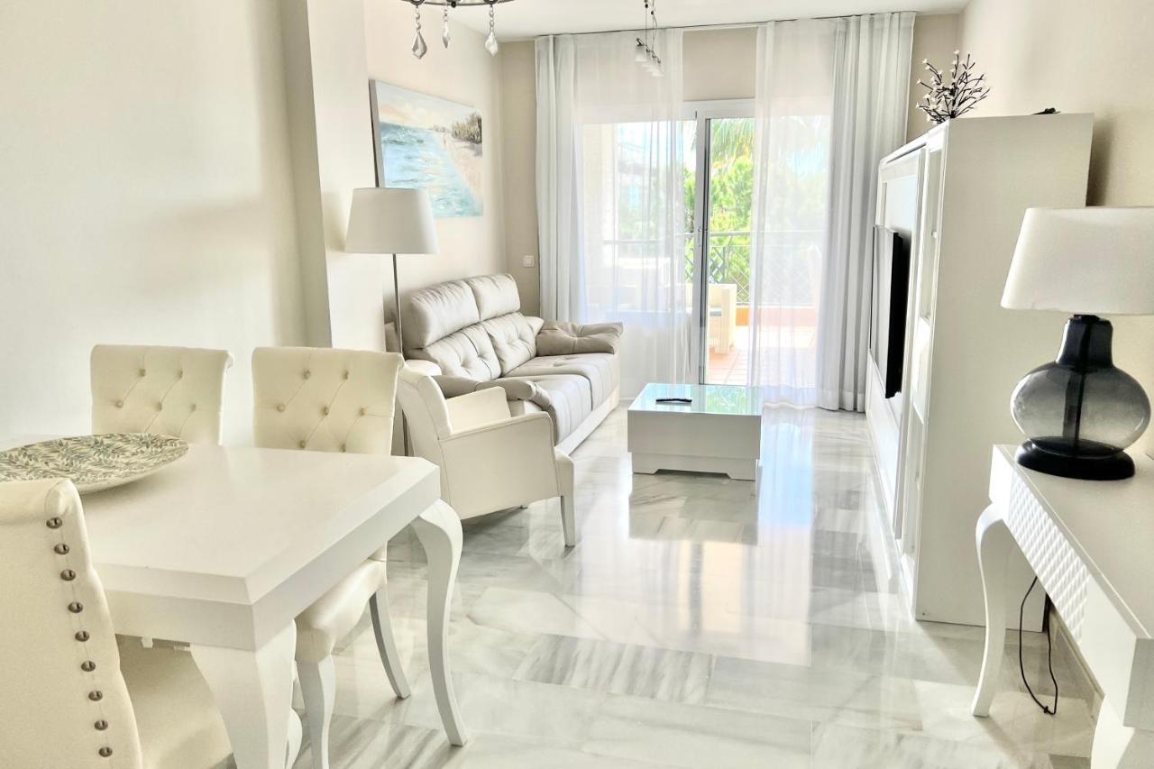 Sitio de Calahonda Mi Capricho Beachfront- 9E Apartment With Sea Views - Costa Del Sol מראה חיצוני תמונה